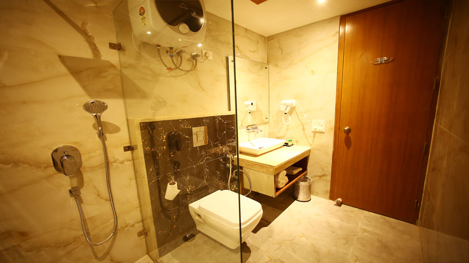 Hotels Star Suites, Chattarpur Delhi | Best Budget Hotels in Chattarpur ...